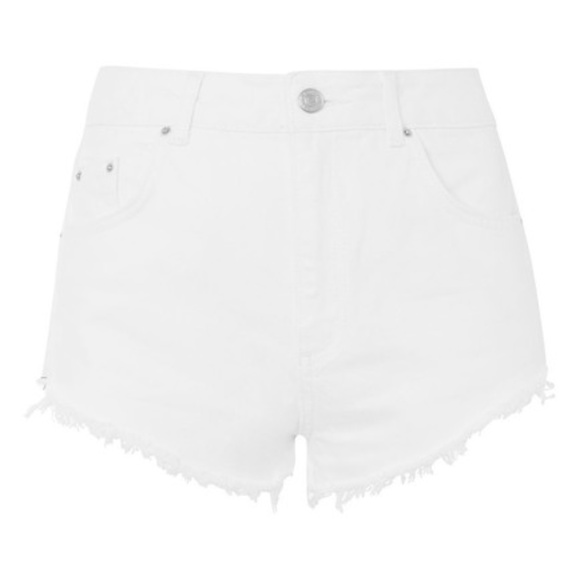NWT $52 TOPSHOP Kiri Denim Shorts Sz 2 White - Picture 3 of 3